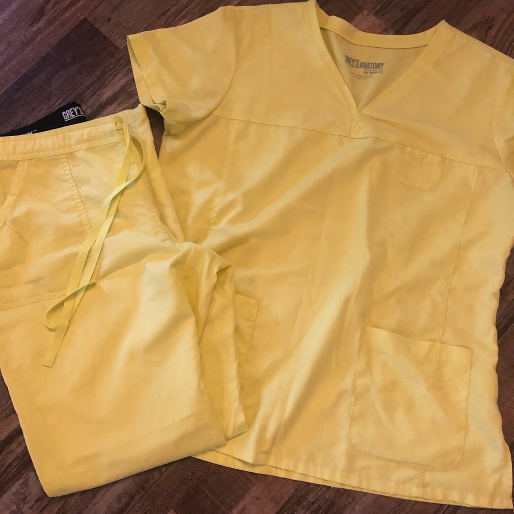 Grey’s Anatomy scrub set